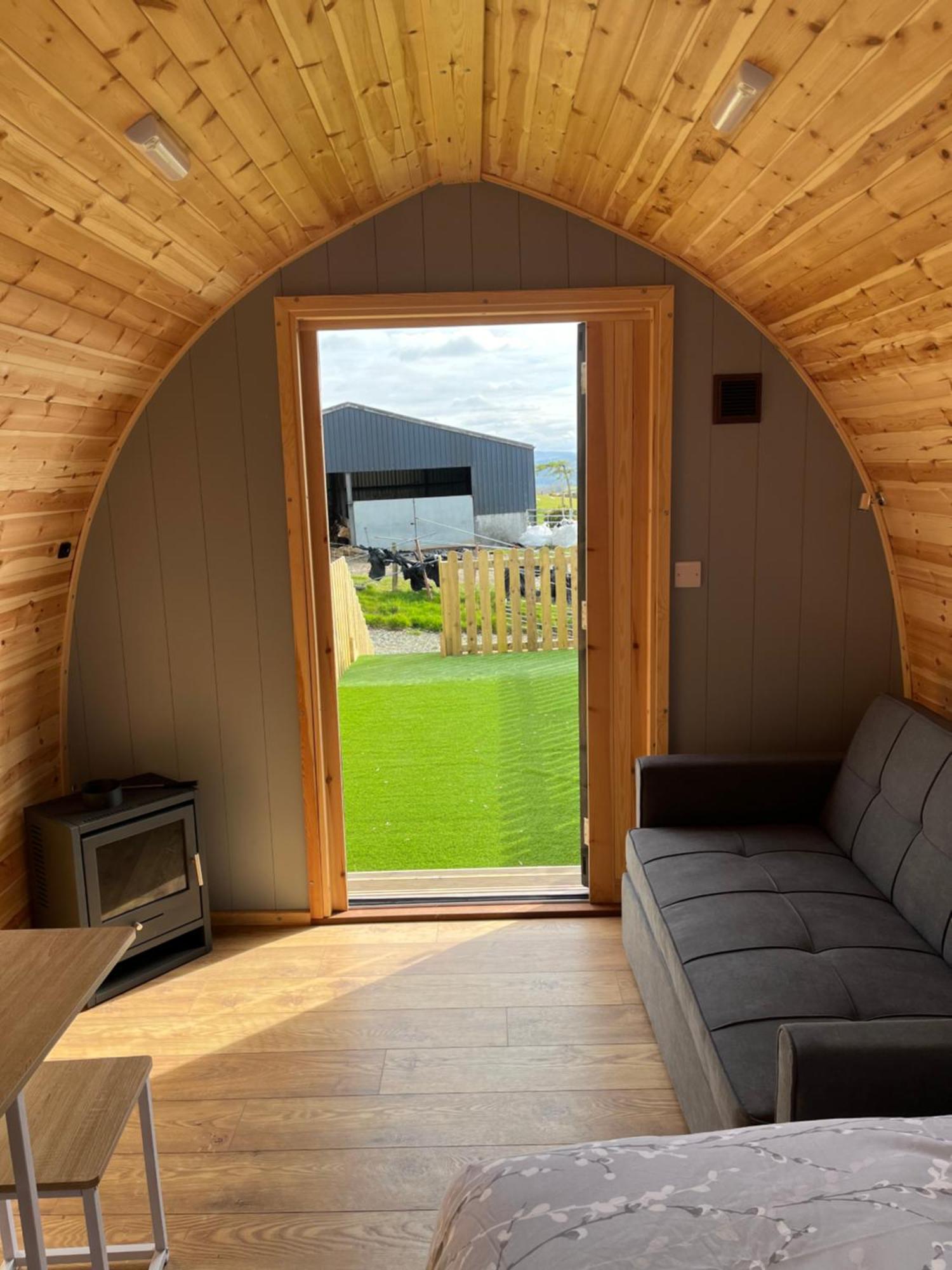 Carmel Pod * Llanrwst